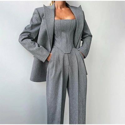 Eleganter Hosenanzug | Korsett-Top & Blazer | Zeitlose Raffinesse