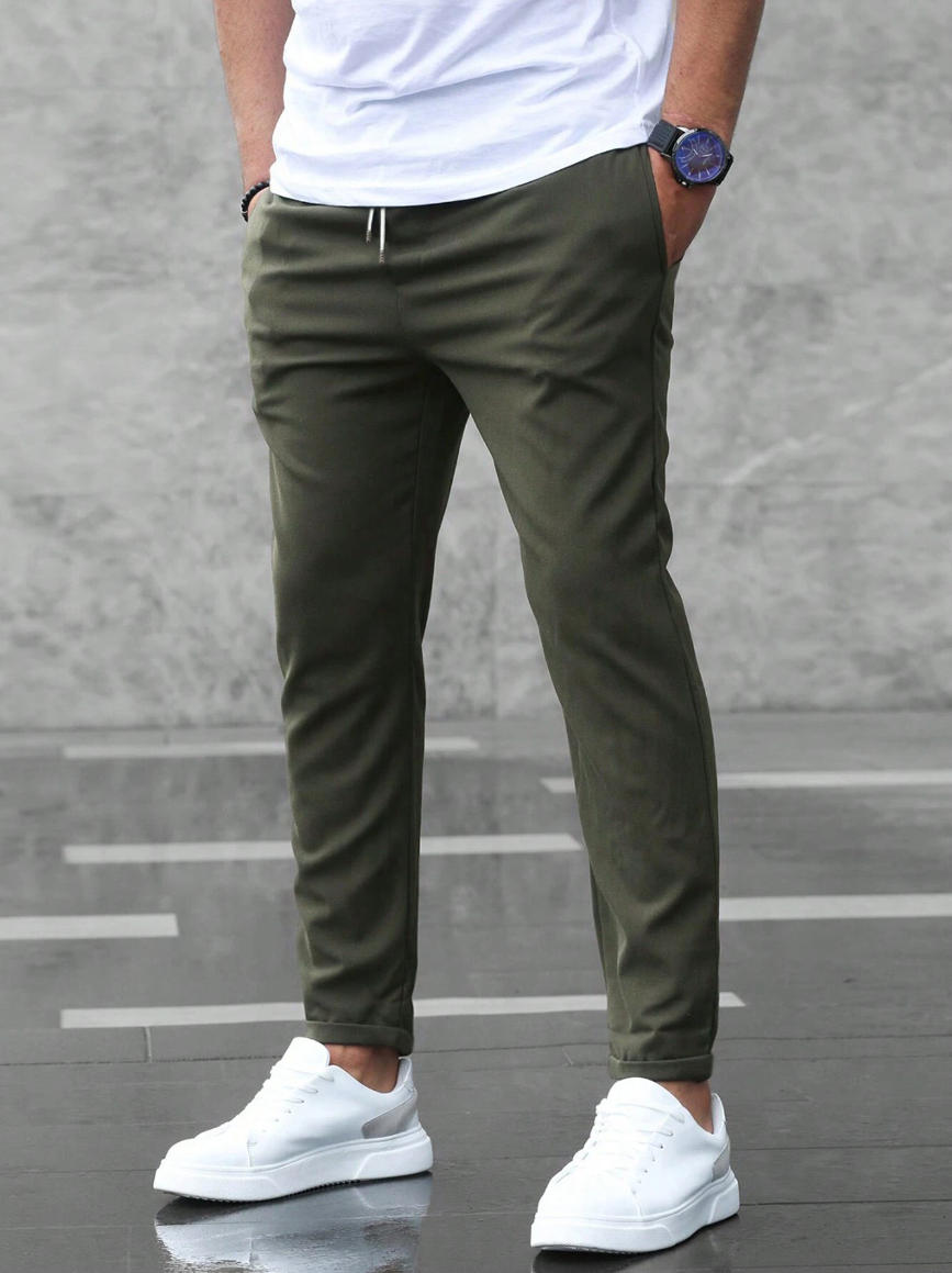 Slim-Fit Stretch Freizeithose für Herren