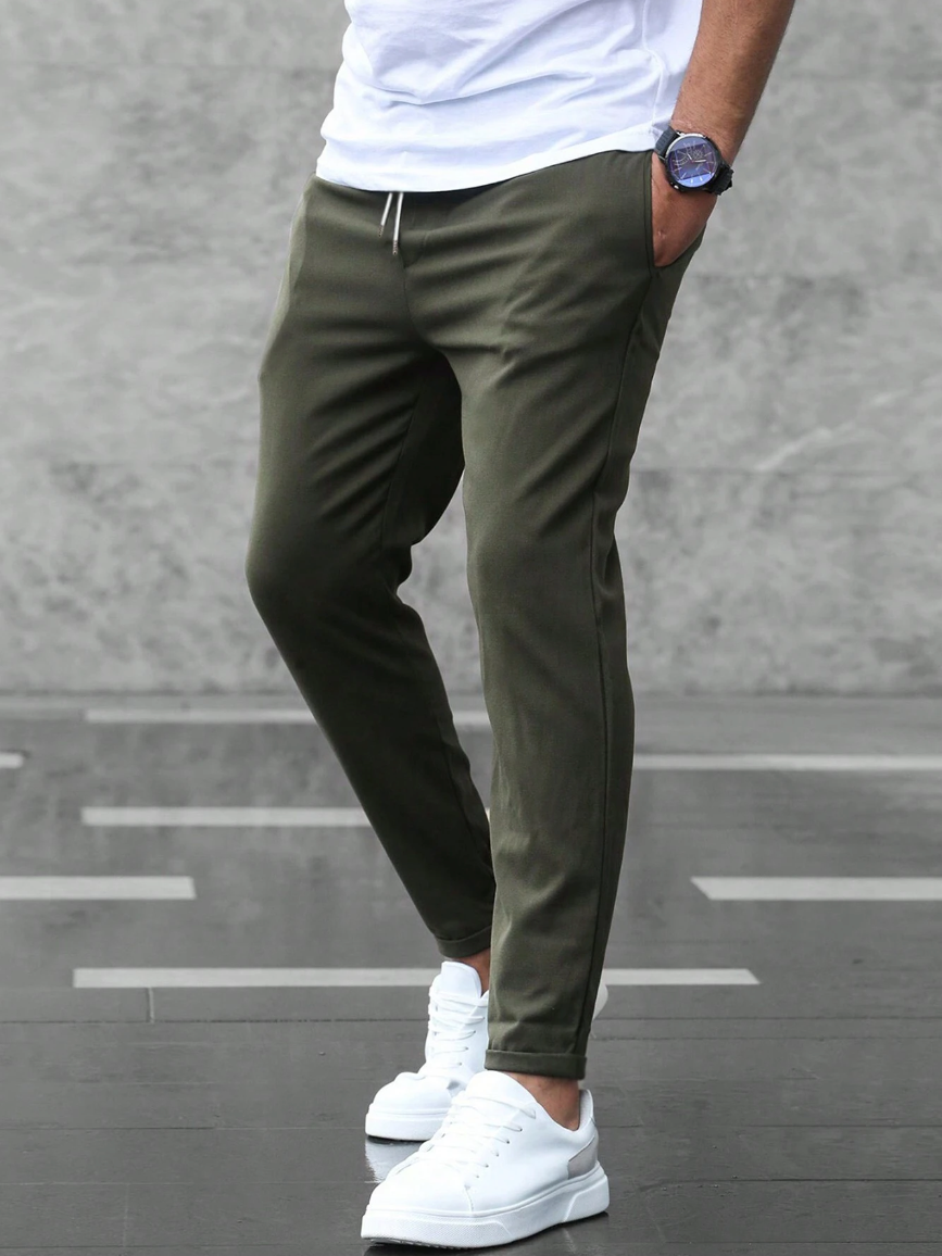 Slim-Fit Stretch Freizeithose für Herren