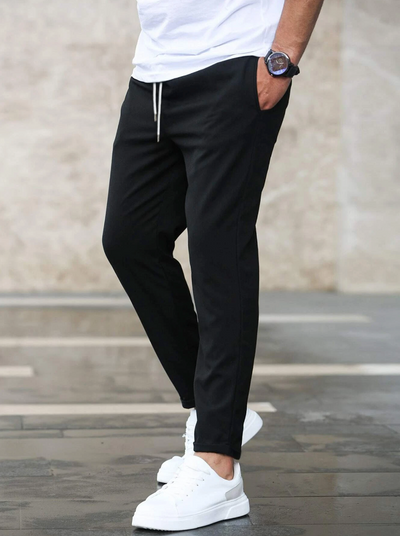 Slim-Fit Stretch Freizeithose für Herren