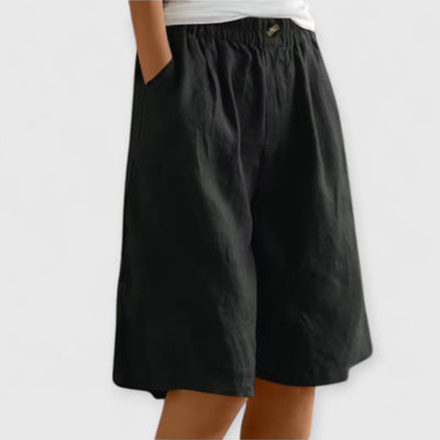 Carina | Lockere Freizeitshorts