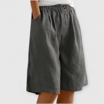 Carina | Lockere Freizeitshorts