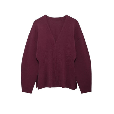 Strickjacke mit V-Ausschnitt | Schlichtes Design | Elegante Silhouette