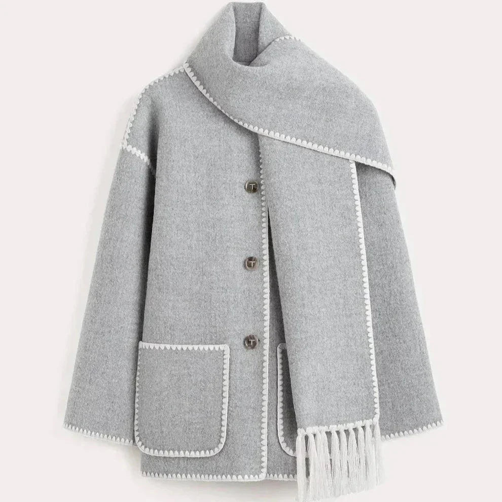 Liriane | Eleganter Mantel mit Schal