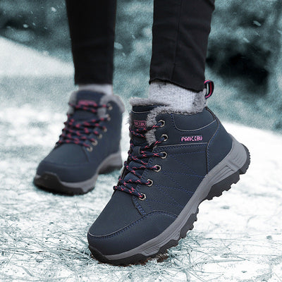 TerraFrost™ – Wasserdichte & Rutschfeste Winterschuhe für Damen & Herren