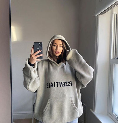 UrbanComfort™ – Essentials Oversize Hoodie