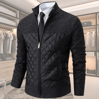 Moderner gesteppter Herren-Strickpullover mit Rautenmuster