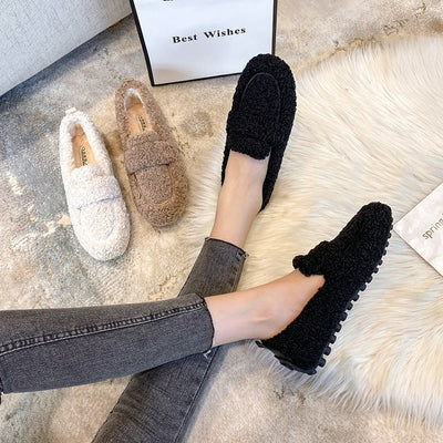 Warme Damen Pantoffeln aus Plüsch - Flauschige Hausschuhe