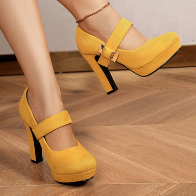 VelouraStep™ – Elegante Damen Pumps mit Retro-Design & Blockabsatz