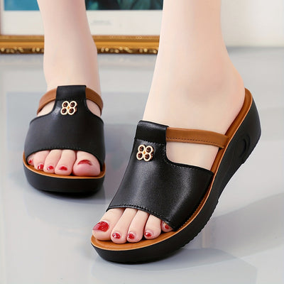 VitaCushion™ – Bequeme Orthopädische Sandalen mit Komfort Plateau
