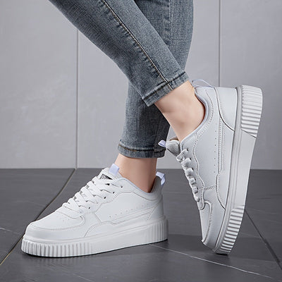 Schicke Kunstleder-Colorblock Skate Sneakers für Damen | Perfekt für Casual Days