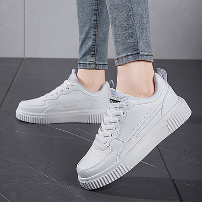 Schicke Kunstleder-Colorblock Skate Sneakers für Damen | Perfekt für Casual Days