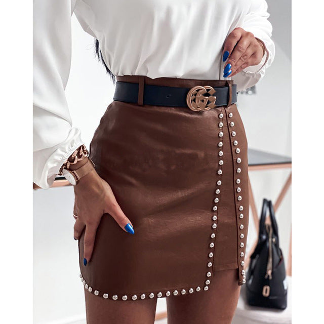 Iskael - Zeitlose Eleganz, die Eindruck macht – der PU Leder Rock für stilbewusste Frauen.