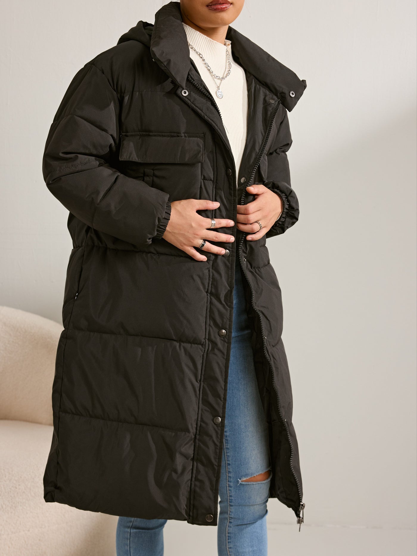Stilvolle Warme Lange Puffer Winterjacke mit Kapuze für Damen | Perfekt für Outdoor-Aktivitäten
