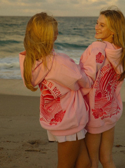Damen Hoodie mit Strandmotiv – Bequemer Kapuzenpullover in Rosa oder Blau mit Sonnenuntergangs-Print
