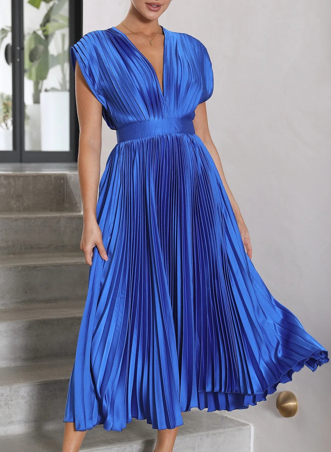 Cordelia - Solides Kurzarm-Maxikleid