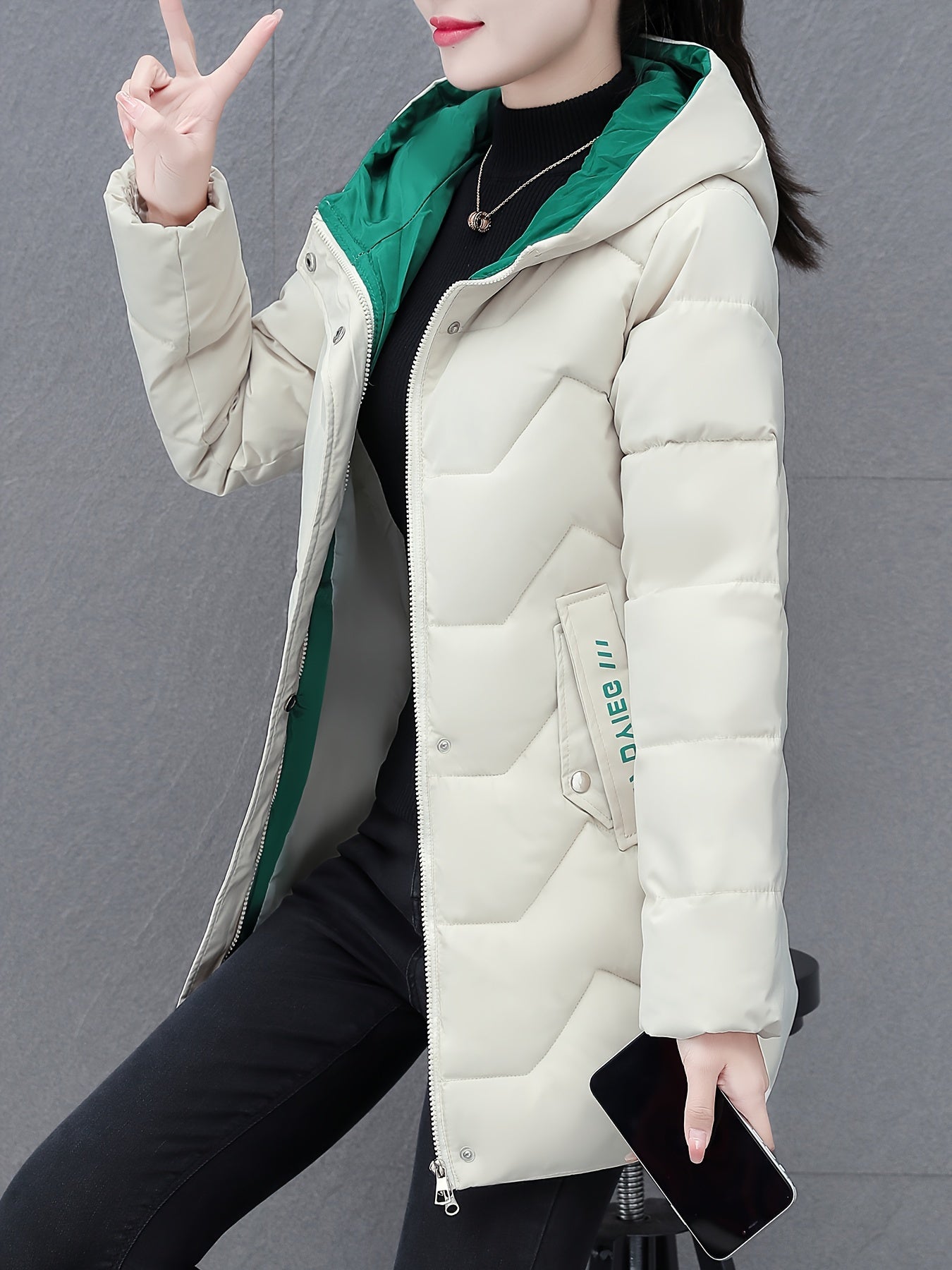 Lässige Halb Lange Puffer Winterjacke mit Kapuze für Damen | Perfekt für Casual Days