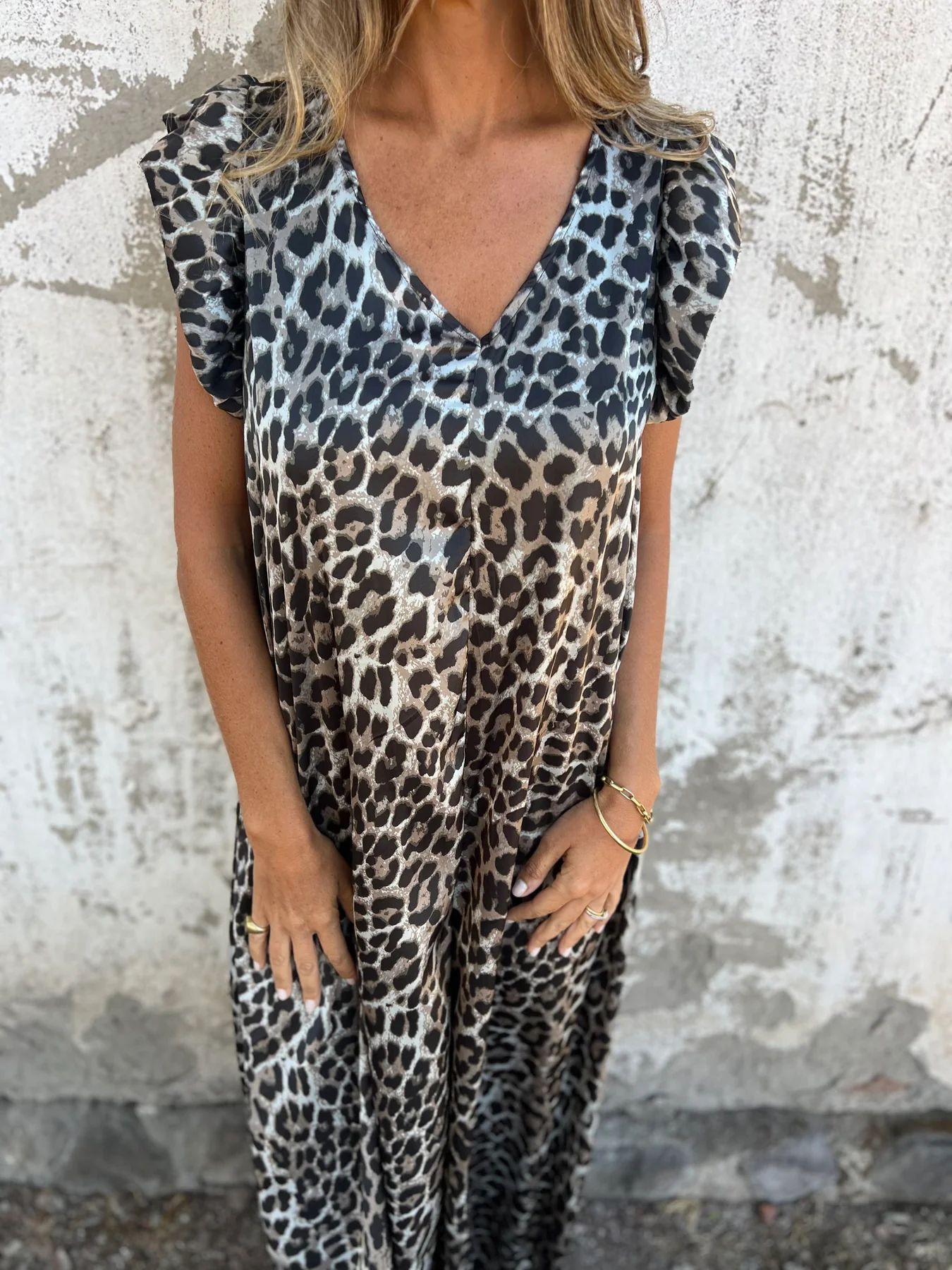 Damenkleid aus Chiffon mit Leopardenmuster und fließendem Schnitt