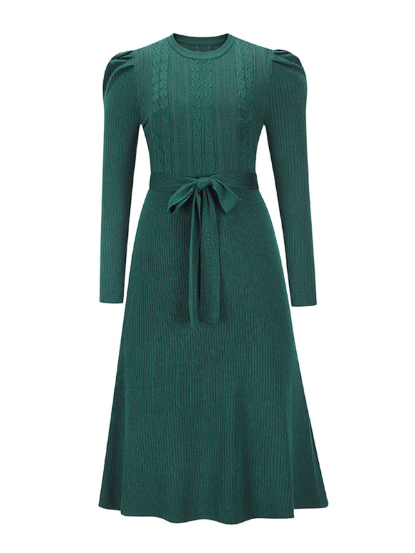 Strickkleid mit Taillengürtel | Strukturmuster | Midilänge
