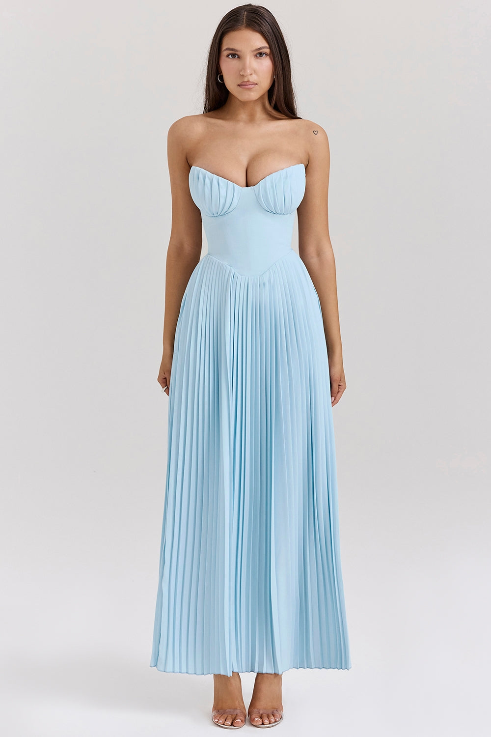 Charmia™ – Elegantes schulterfreies Abendkleid mit glamourösem Flair