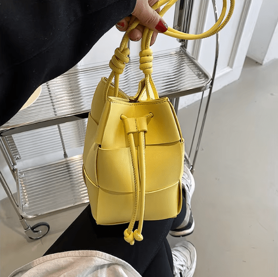 Anikadel Crossbody Beuteltasche