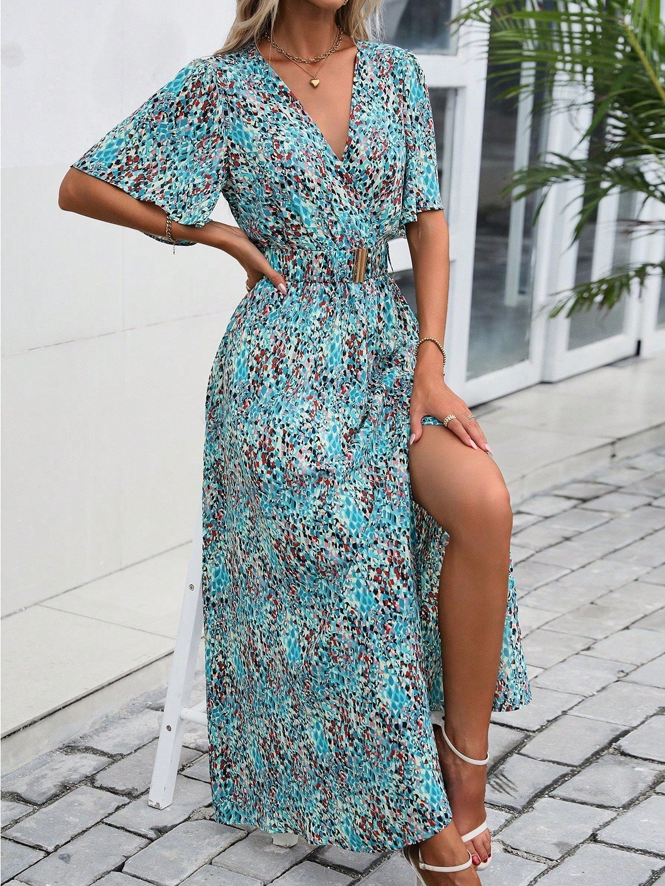 Attina Maxikleid mit Schmetterlingsärmeln