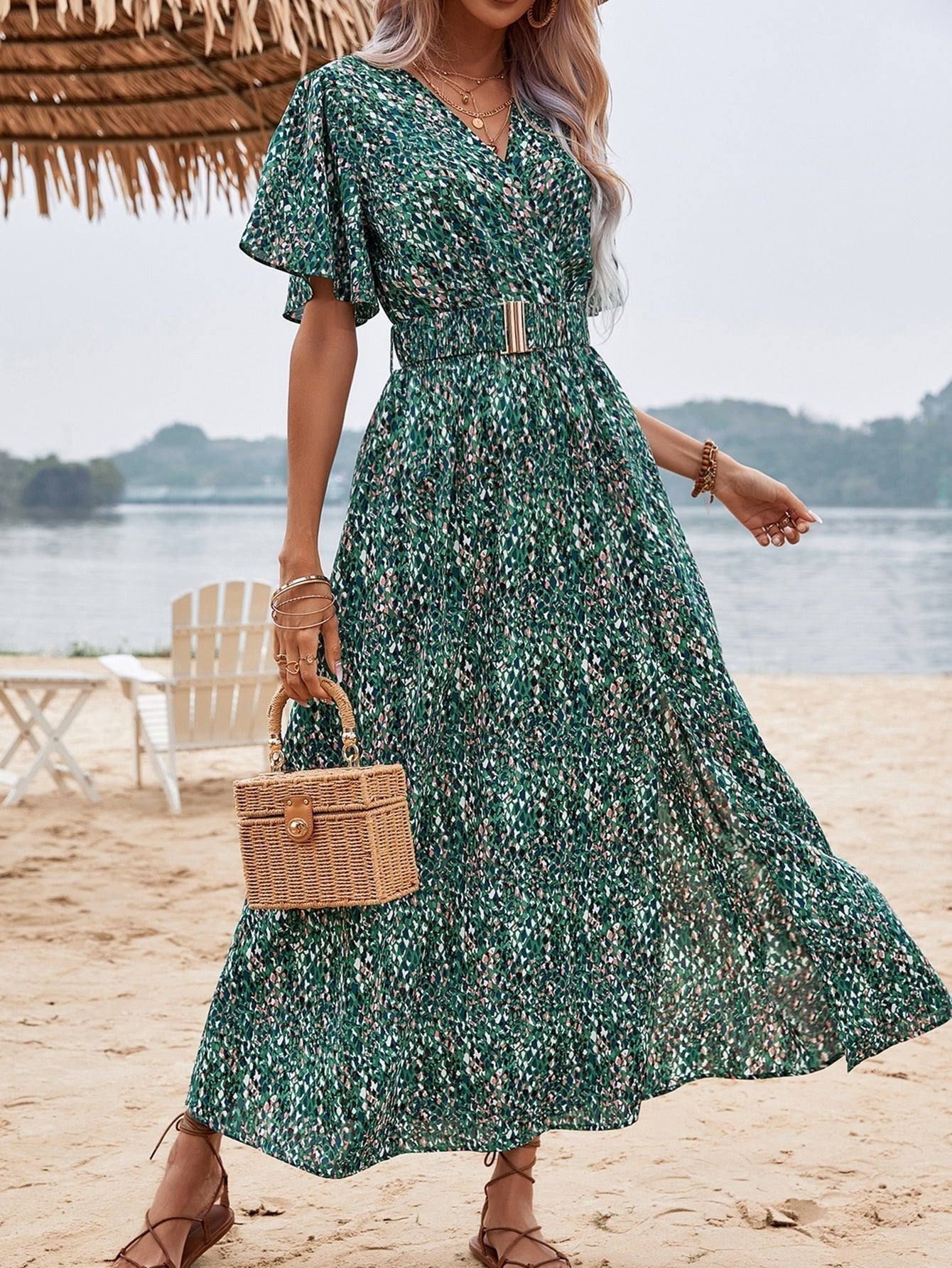 Attina Maxikleid mit Schmetterlingsärmeln