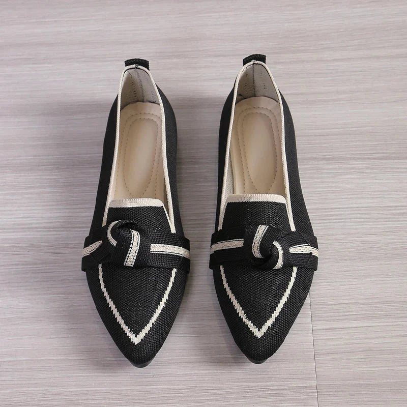 Jordana - Spitz Zulaufende Loafers - Knoten-Detail