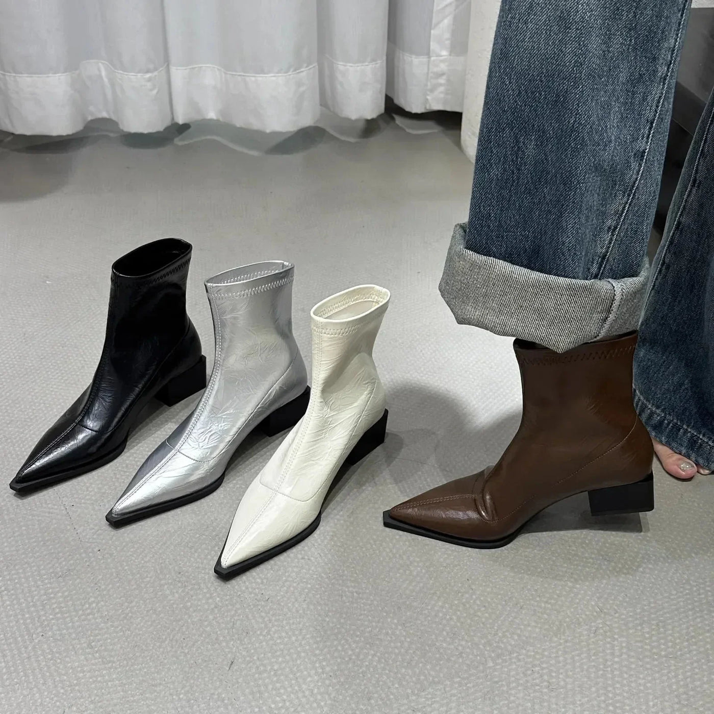 Lucille - Spitz zulaufende Stiefelette - Herbstschuhe