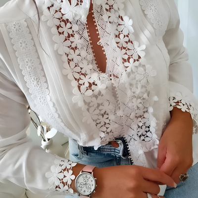 Spitzenbluse mit Stickereidetails | Stehkragen | Eleganter Boho-Stil