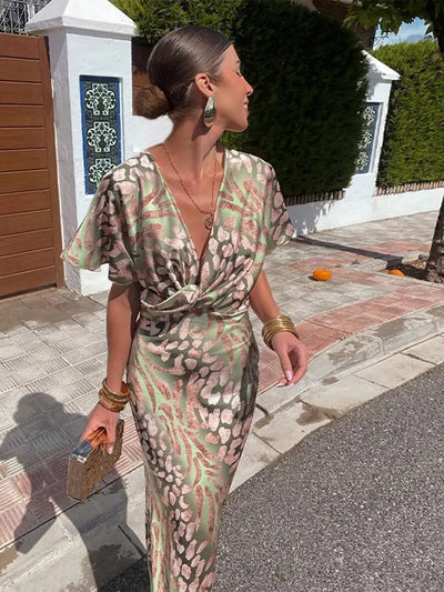 Valeana™ – Damen Abendkleid mit V-Ausschnitt Eleganz & Komfort