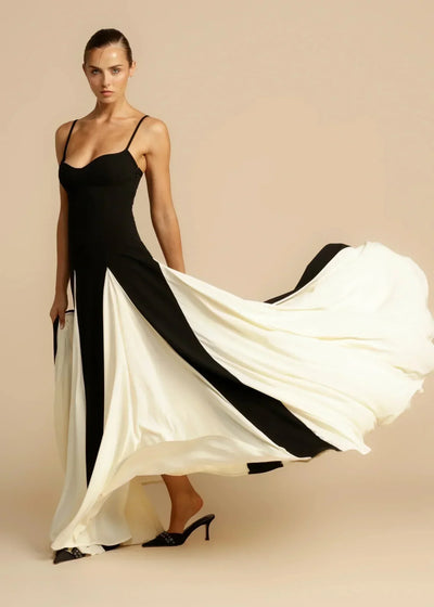 Angelina - Elegantes Abendkleid mit Schlitzsaum