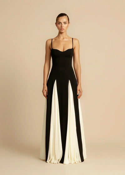 Angelina - Elegantes Abendkleid mit Schlitzsaum