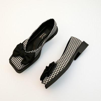 Caramina - Stilvolle Hahnentritt-Ballerinas mit Schleife Damen
