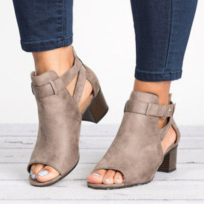 Stiefeletten mit Cut-Outs | Blockabsatz | Offene Zehenpartie