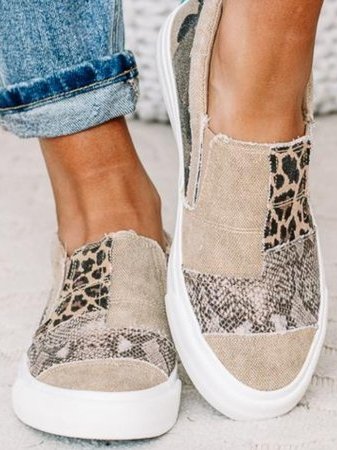 Arënya Espadrilles – Handwerkskunst trifft Sommerflair